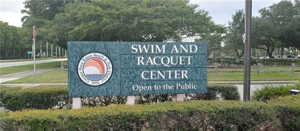 5801 Coach House Circle Boca Raton FL 33486