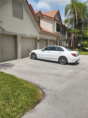 5801 Coach House Circle Boca Raton FL 33486