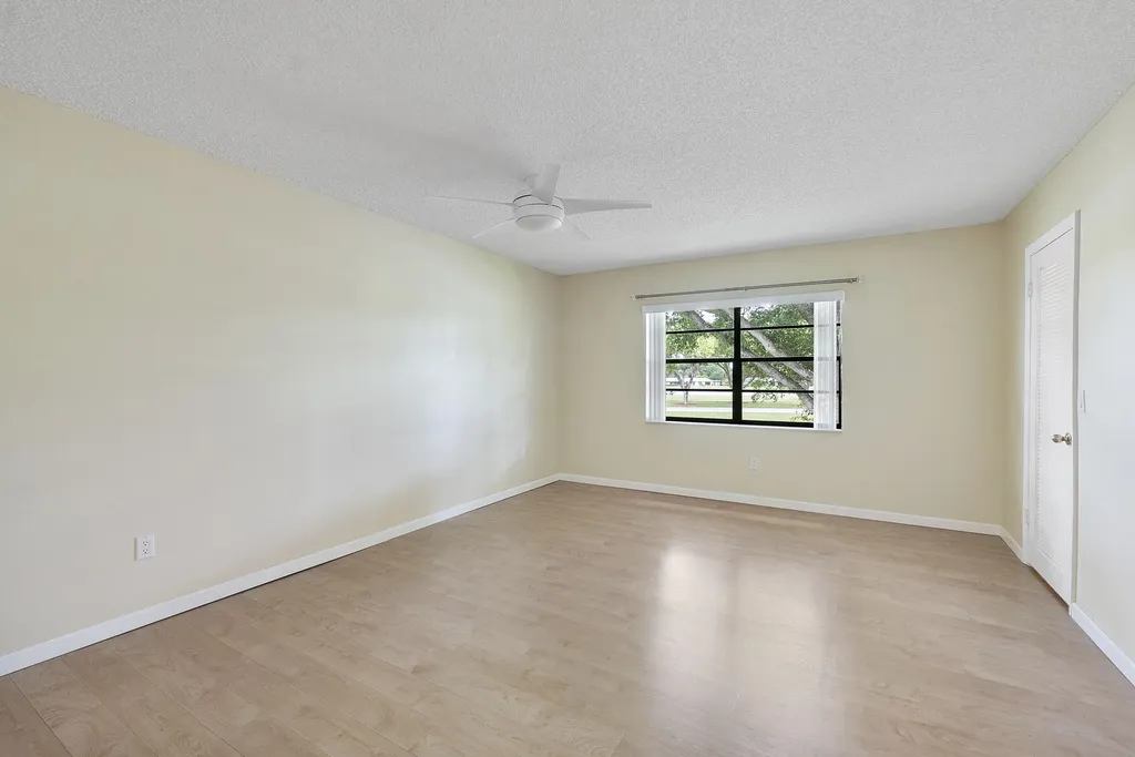21852 Arriba Boca Raton FL 33433