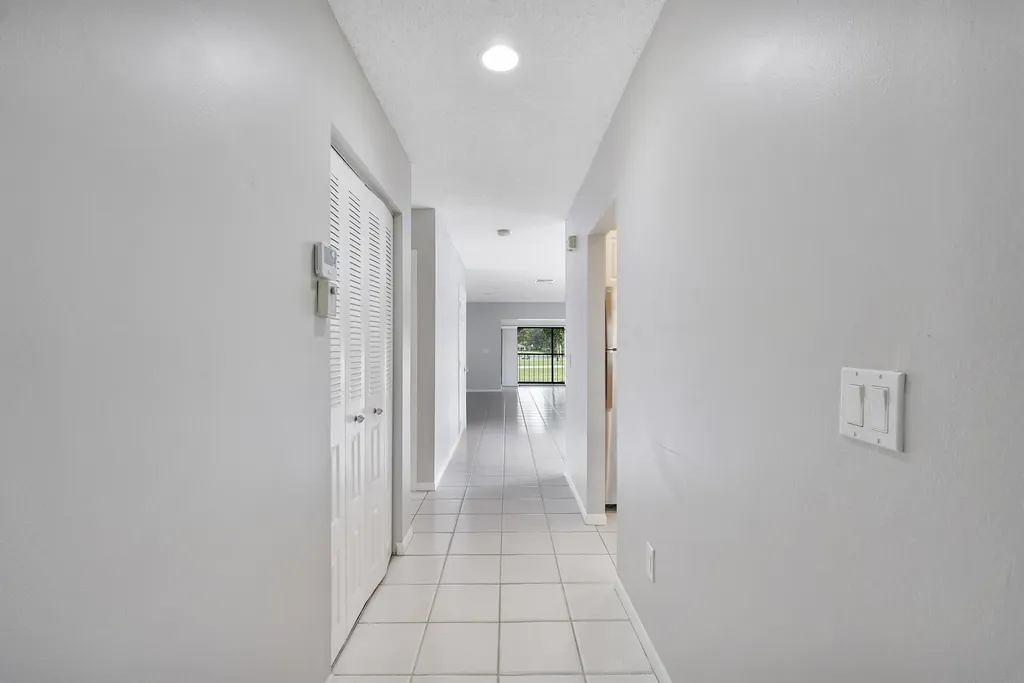21852 Arriba Boca Raton FL 33433