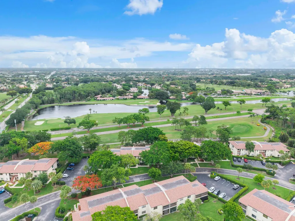 21852 Arriba Boca Raton FL 33433