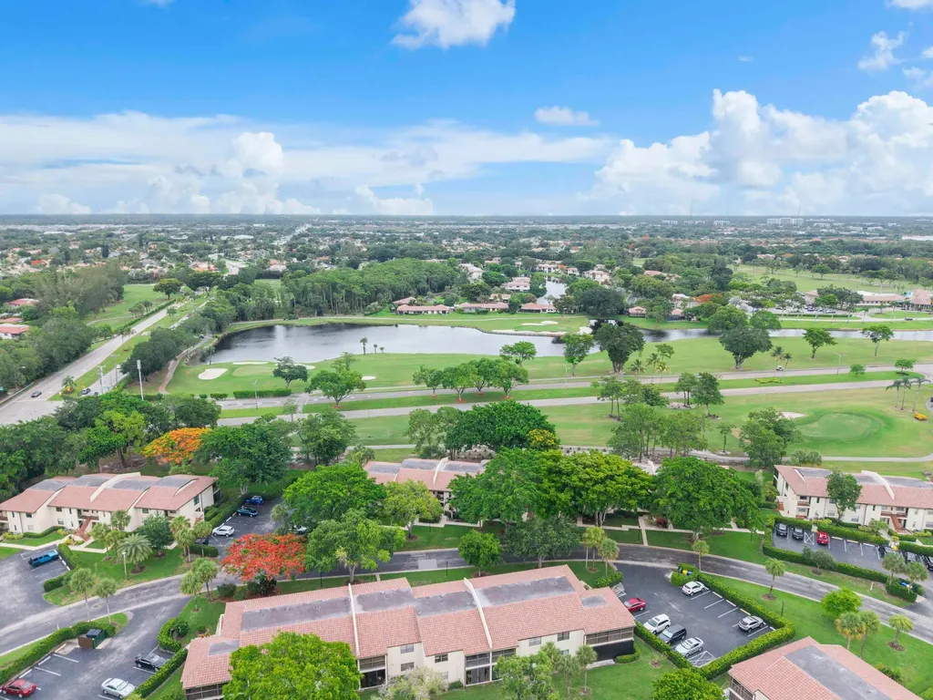 21852 Arriba Boca Raton FL 33433