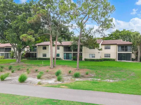 21852 Arriba Boca Raton FL 33433