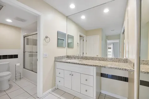 21852 Arriba Boca Raton FL 33433