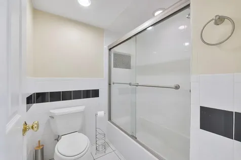 21852 Arriba Boca Raton FL 33433