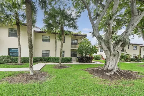 21852 Arriba Boca Raton FL 33433