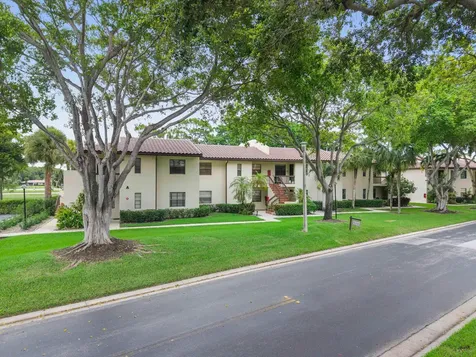 21852 Arriba Boca Raton FL 33433
