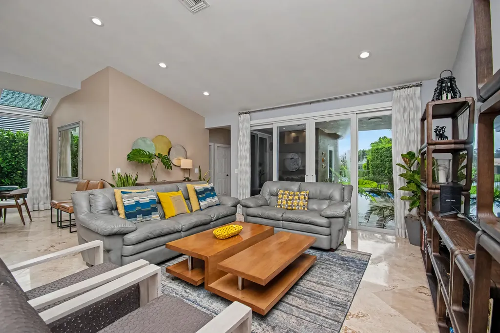 2653 NW 46th Street Boca Raton FL 33434