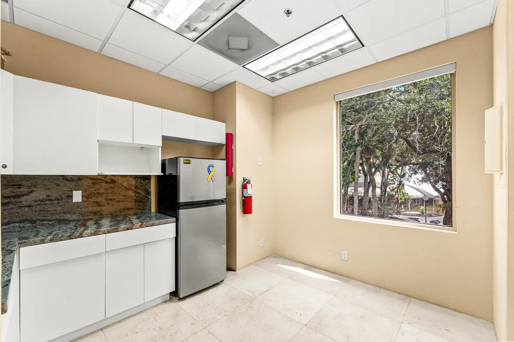7880 Glades Road Boca Raton FL 33434