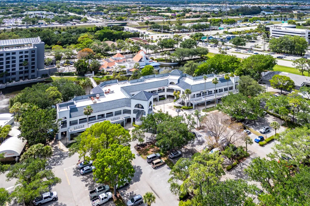 7880 Glades Road Boca Raton FL 33434
