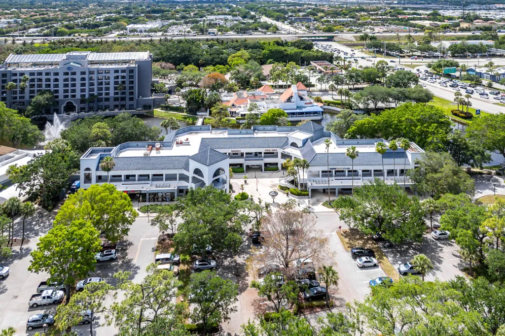 7880 Glades Road Boca Raton FL 33434