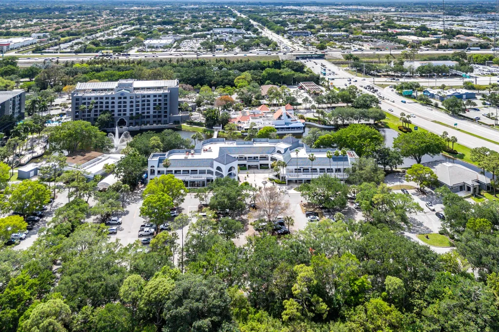 7880 Glades Road Boca Raton FL 33434