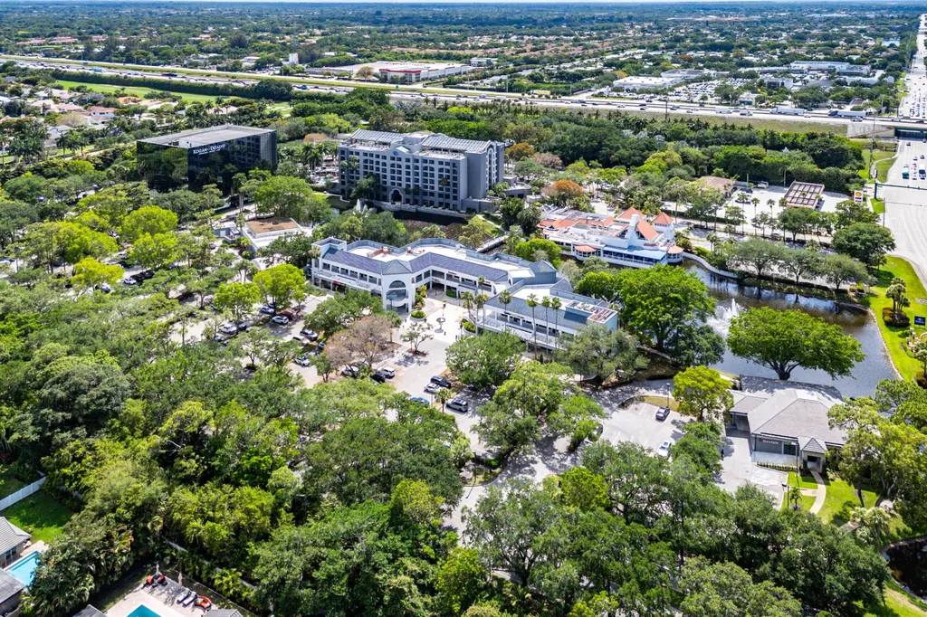 7880 Glades Road Boca Raton FL 33434