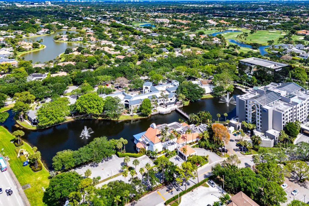 7880 Glades Road Boca Raton FL 33434