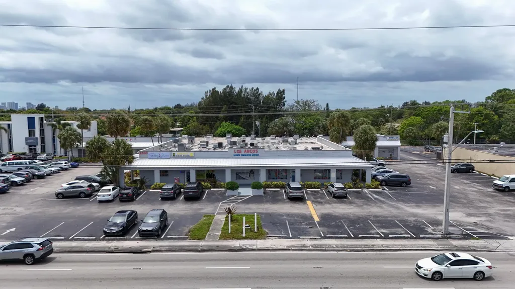 2450 W Oakland Park Boulevard Oakland Park FL 33311