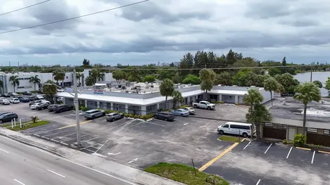 2450 W Oakland Park Boulevard Oakland Park FL 33311