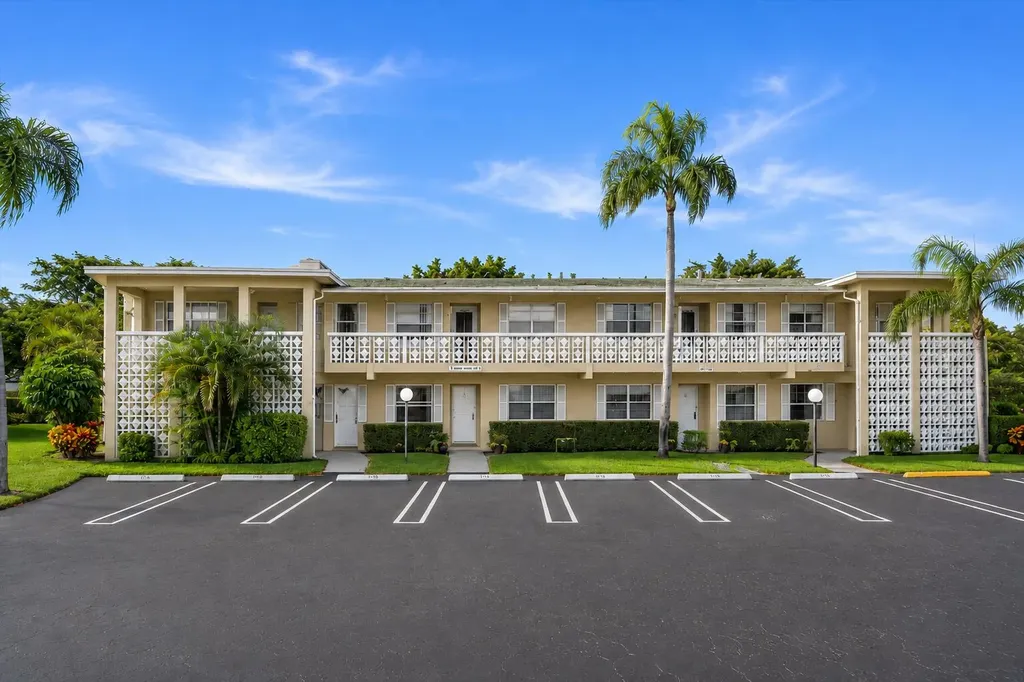 1101 Cactus Terrace Delray Beach FL 33445