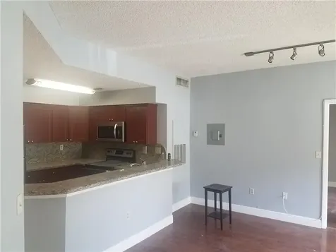 2445 SW 18th Terrace Fort Lauderdale FL 33315