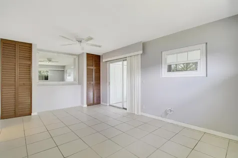 175 Valencia H Delray Beach FL 33446