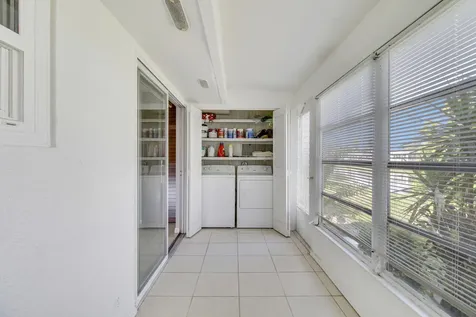 175 Valencia H Delray Beach FL 33446