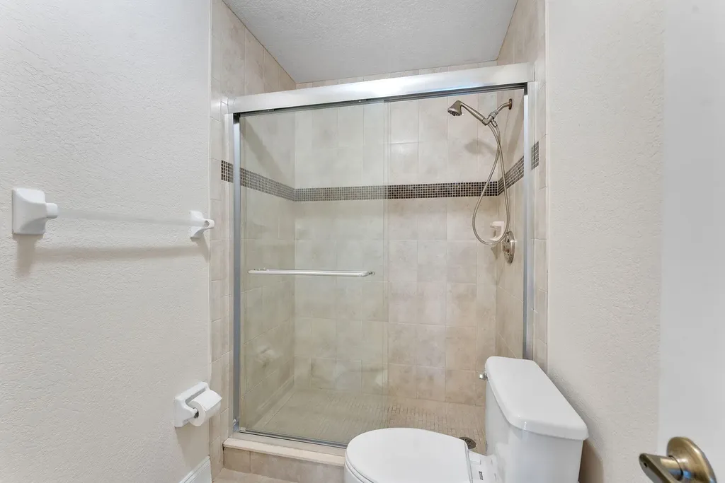 2704 Vision Drive Palm Beach Gardens FL 33418