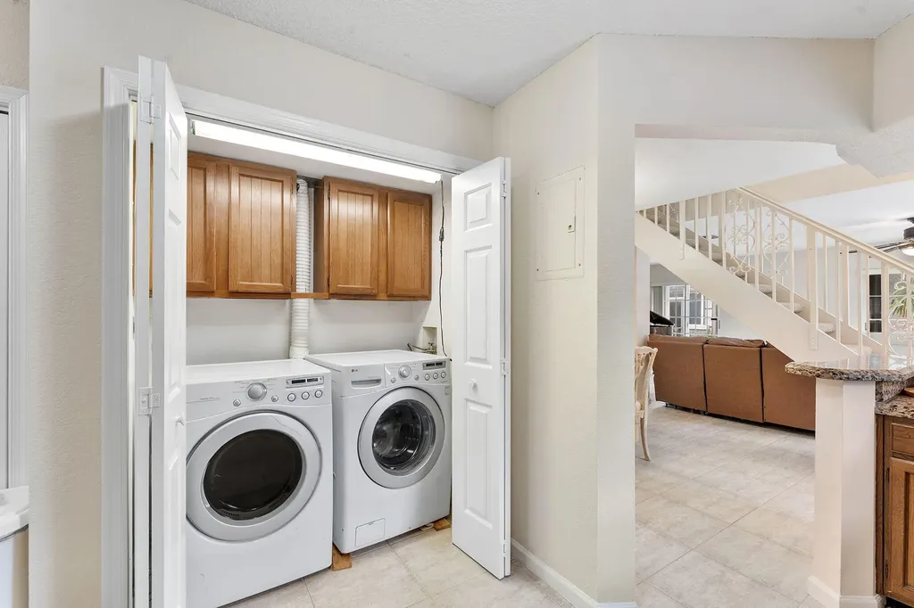2704 Vision Drive Palm Beach Gardens FL 33418