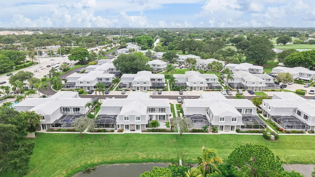 2704 Vision Drive Palm Beach Gardens FL 33418