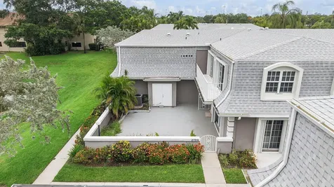 2704 Vision Drive Palm Beach Gardens FL 33418