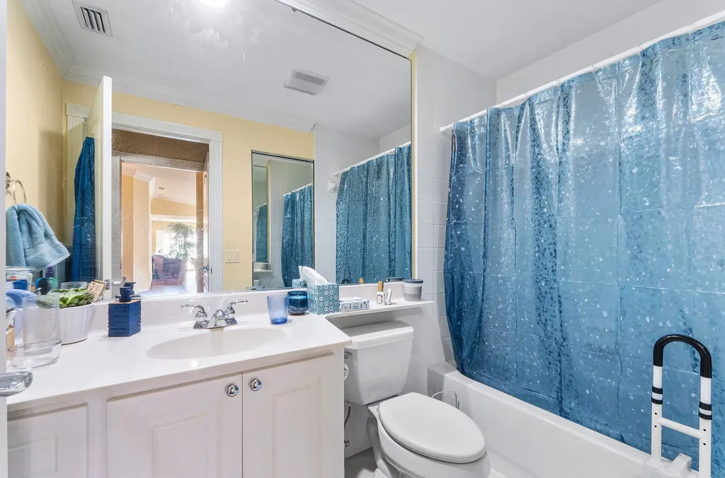 8413 Cozumel Lane Wellington FL 33414