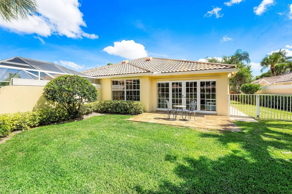 8413 Cozumel Lane Wellington FL 33414