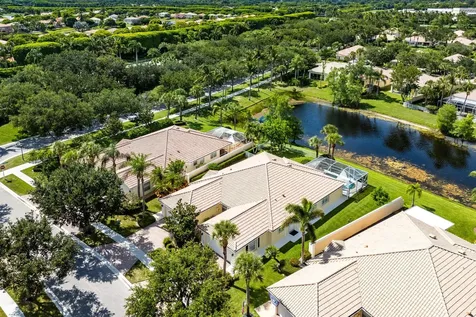 8413 Cozumel Lane Wellington FL 33414
