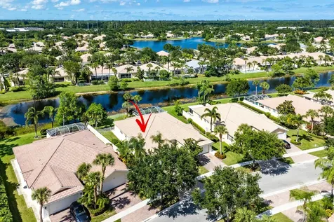 8413 Cozumel Lane Wellington FL 33414