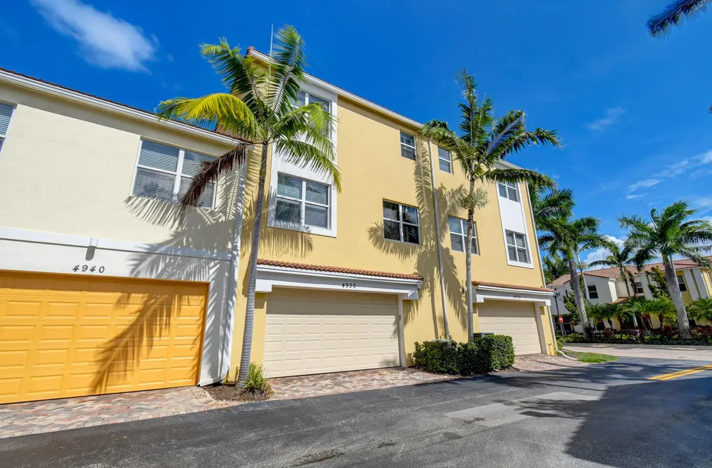 4930 NW 15th Avenue Boca Raton FL 33431