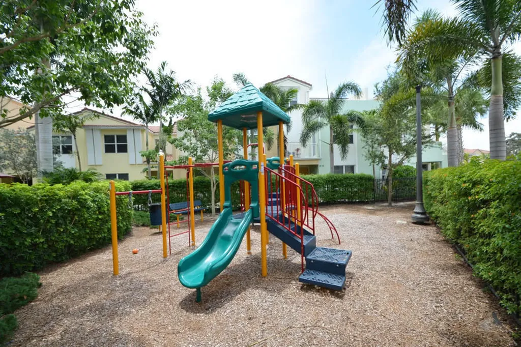 4930 NW 15th Avenue Boca Raton FL 33431