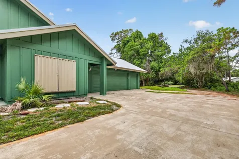2111 SW Racquet Club Drive Palm City FL 34990