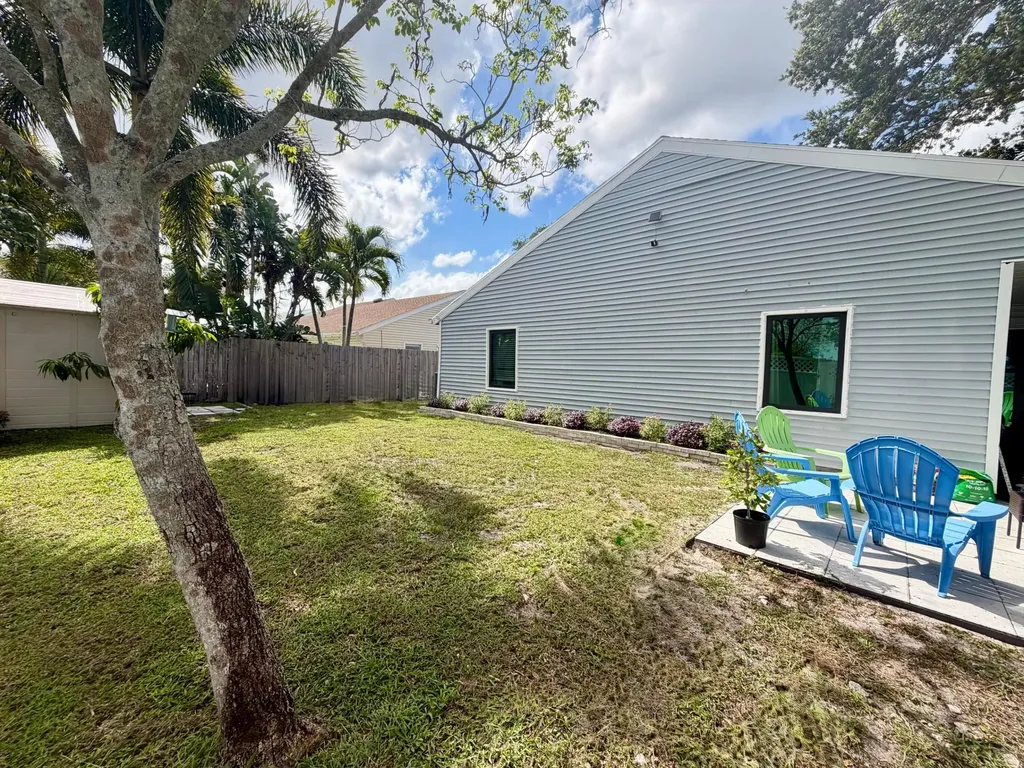 7856 Blackwood Lane Lake Worth FL 33467