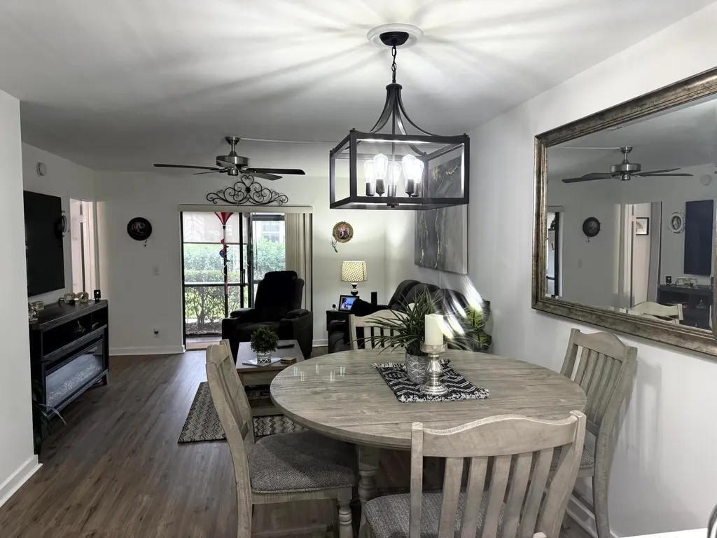 7190 Golf Colony Court Lake Worth FL 33467