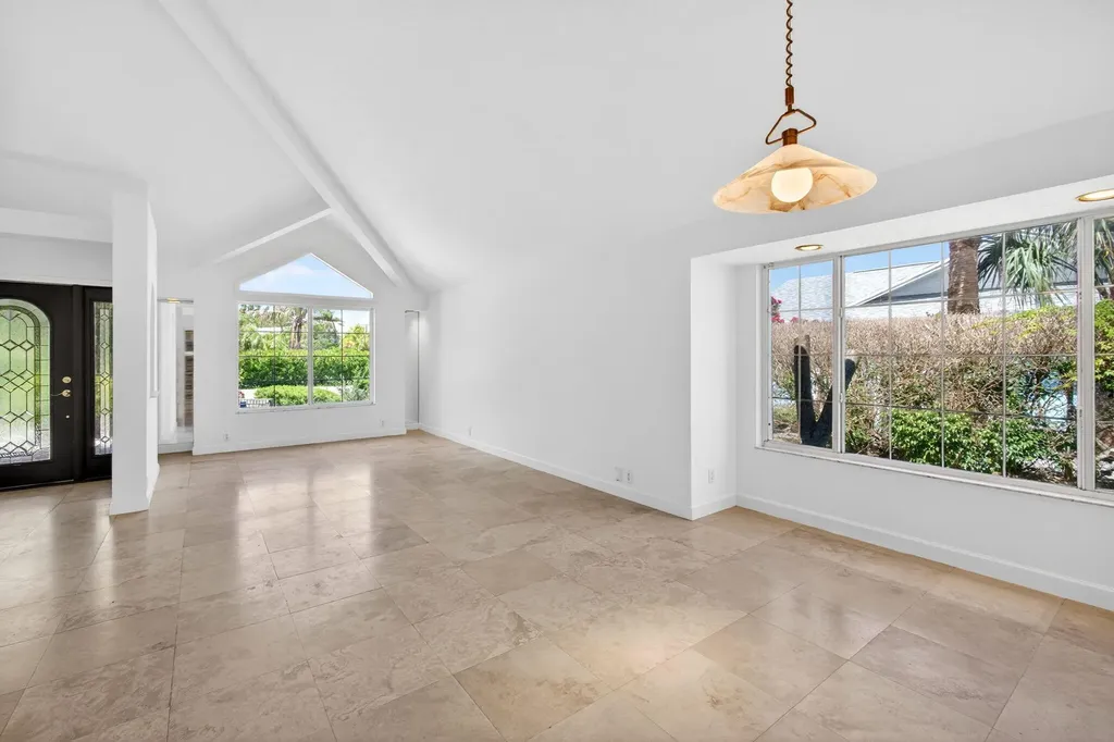 23 Sea Gull Place Vero Beach FL 32960