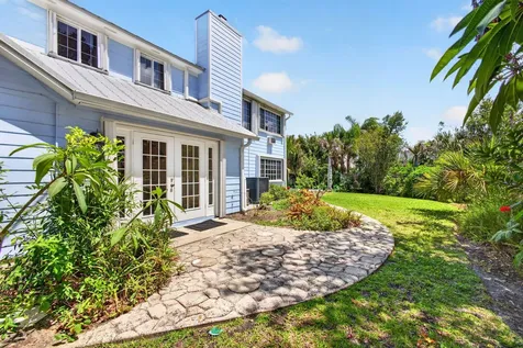 23 Sea Gull Place Vero Beach FL 32960