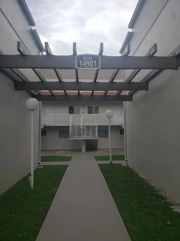 14901 SW 80th Street Miami FL 33193