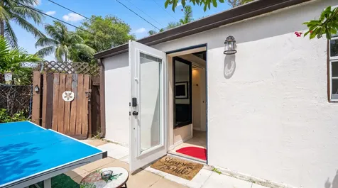 436 38th Street N West Palm Beach FL 33407