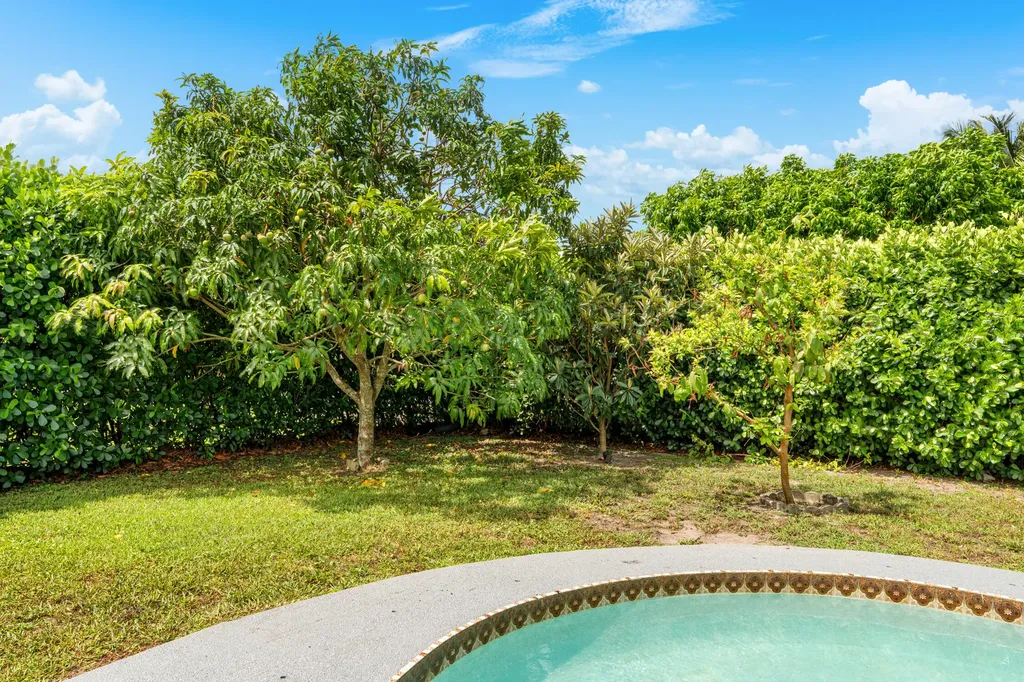 10098 Ramblewood Drive Coral Springs FL 33071