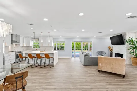 10098 Ramblewood Drive Coral Springs FL 33071