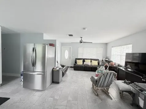 320 W 29th Street Riviera Beach FL 33404