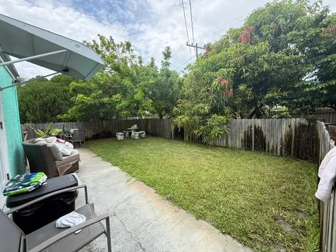 320 W 29th Street Riviera Beach FL 33404