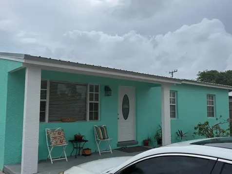 320 W 29th Street Riviera Beach FL 33404