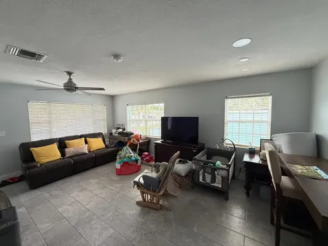 320 W 29th Street Riviera Beach FL 33404