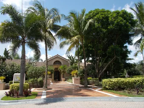 12112 St.andrews Place Miramar FL 33025