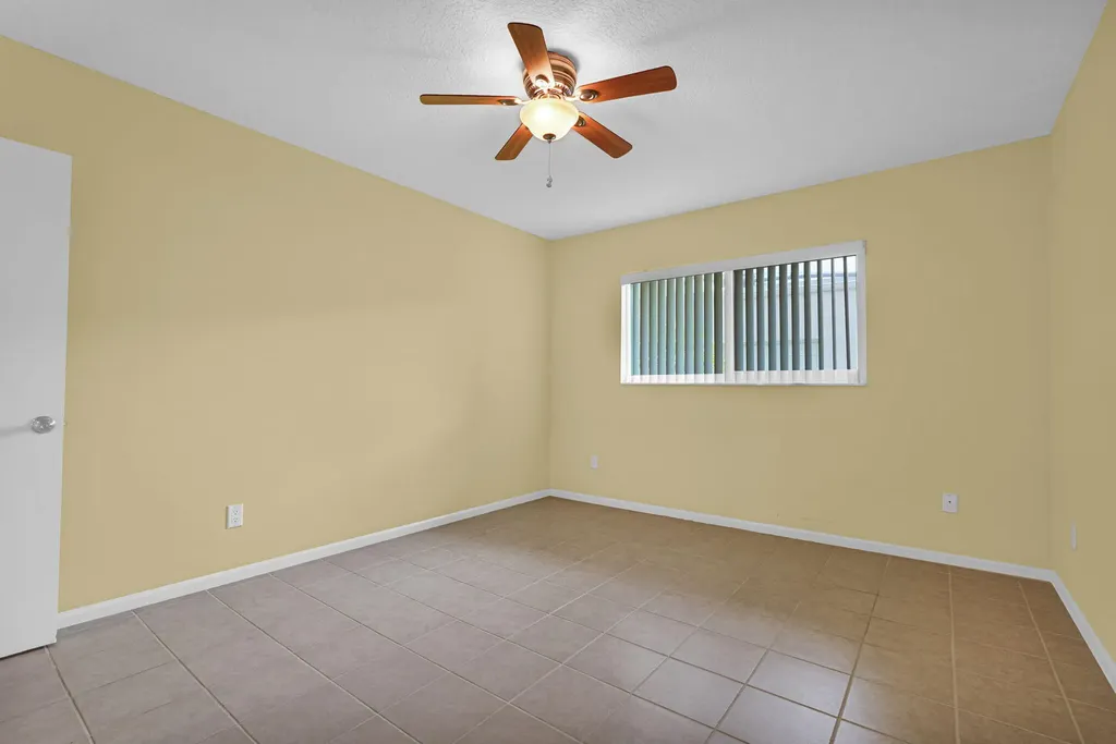 2121 NE 68th Street Fort Lauderdale FL 33308