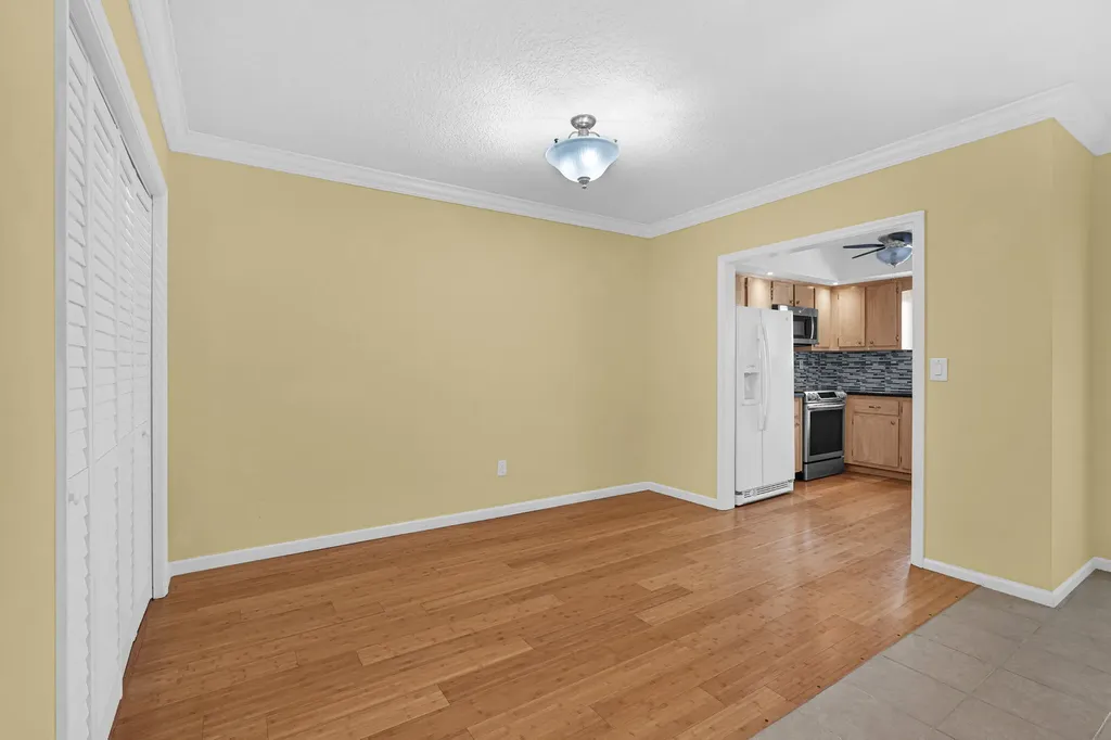 2121 NE 68th Street Fort Lauderdale FL 33308